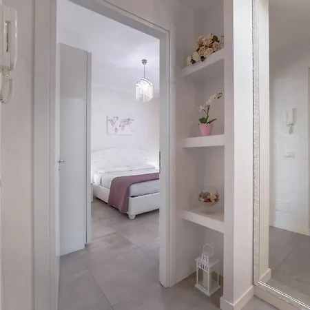 35 Gozzadini Apartman *